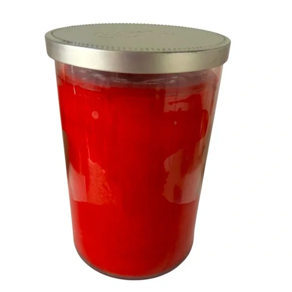 NWT Yankee Candle Red Christmas in the Air Candle - Picture 2 of 4